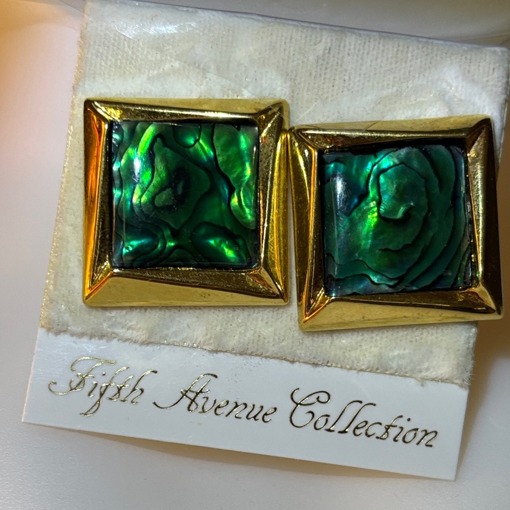 Fifth Avenue Collection Green and Gold Earrings Large square clip ons